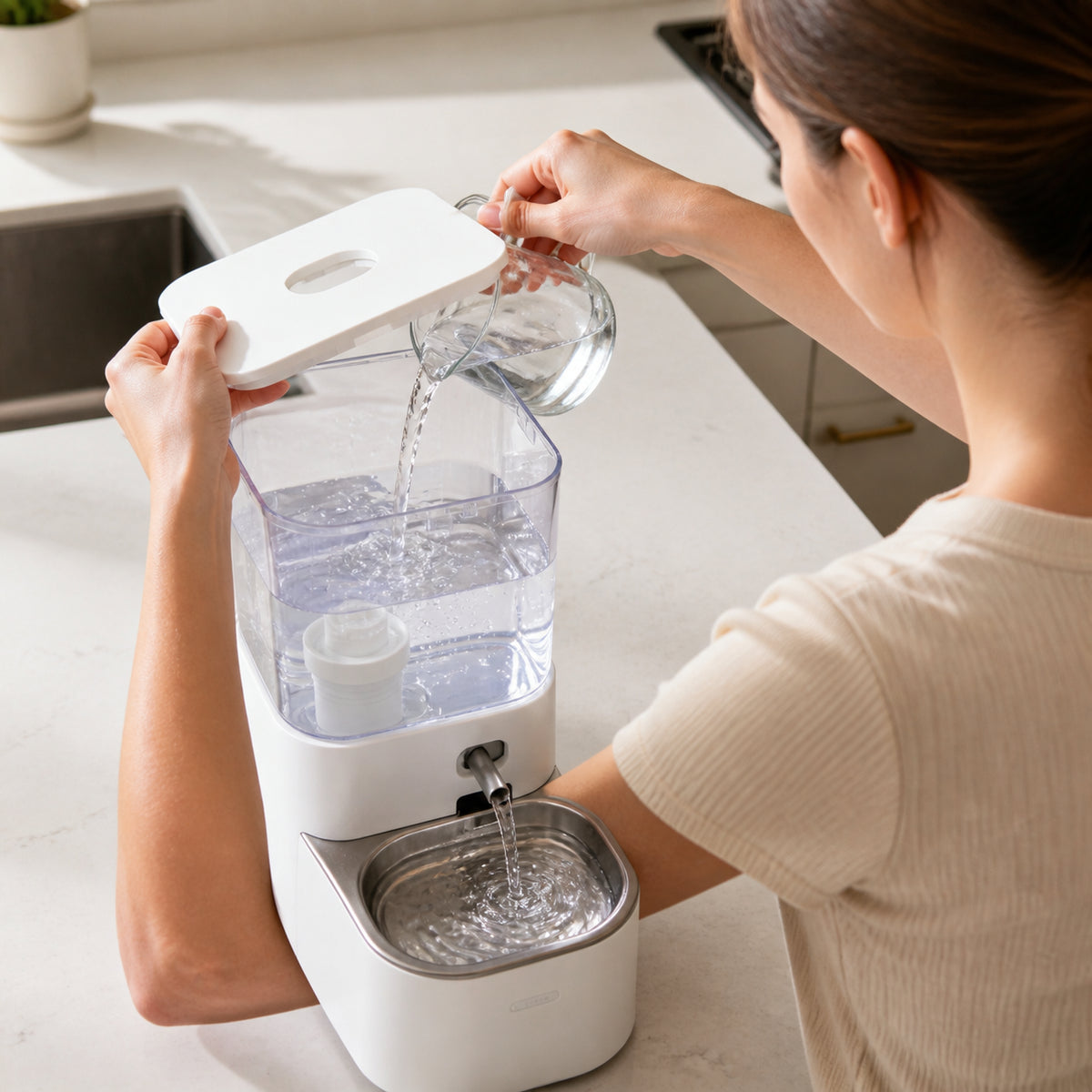 AI smart pet water fountain, circulating filtered water, automatic water dispenser for dogs and cats